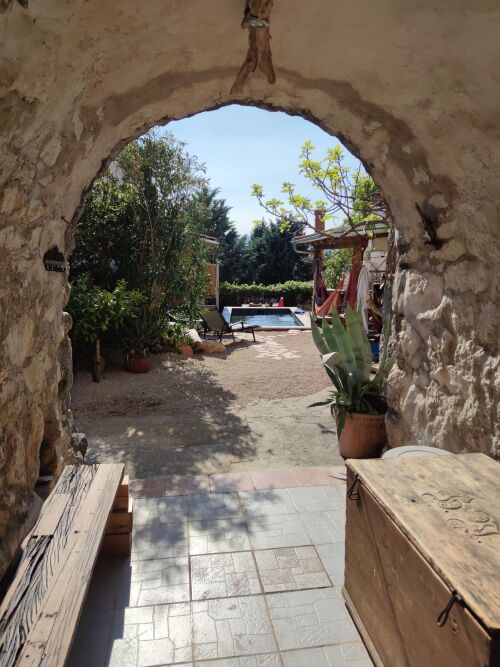 Ausblick von Porthos (EG) in den Garten und Meer