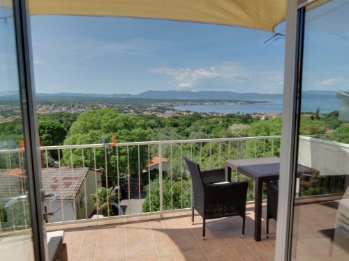 vom Balkon einen 270 Grad Meerblick auf die Bucht von Malinska Ã¼ber die Kvarner Bucht und auf die Insel Cres